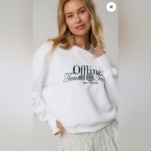 Offline by Aerie Women's cloud fleece Graphic crewneck Sweatshirt size large
